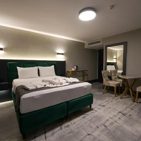 Otel Kurucesme Business