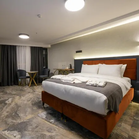 Hotel Kurucesme Business *