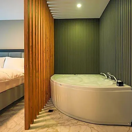 Szálloda Atasehir Kurucesme Palace 4*
