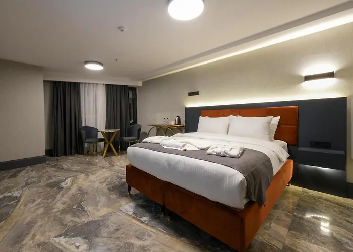 Hotel Kurucesme Business 4*