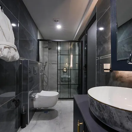 Отель Kurucesme Business