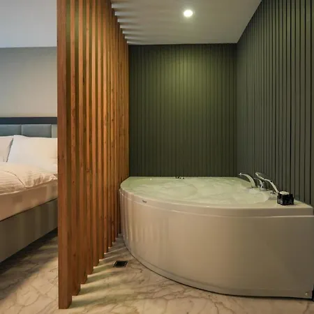 Atasehir Kurucesme Palace 4* Isztambul