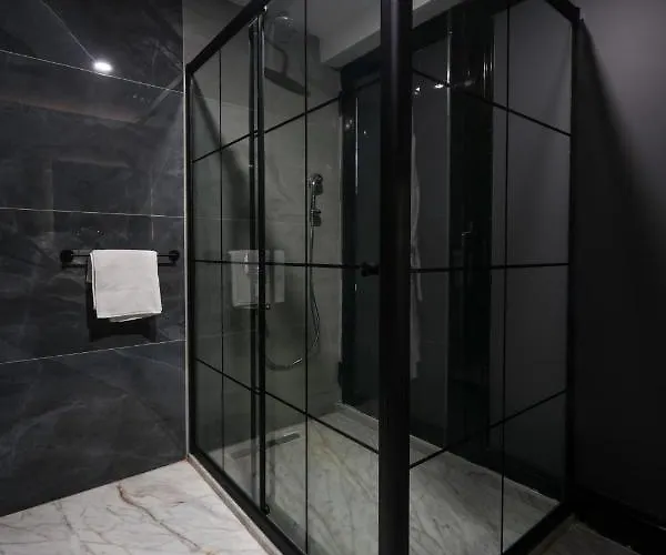 Kurucesme Business Hotel