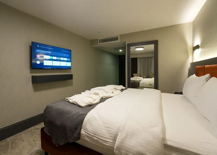 Отель Kurucesme Business